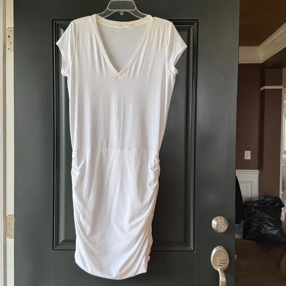 Athleta Topanga White Pullover Fitted Jersey Dress Size Medium - Picture 5 of 15